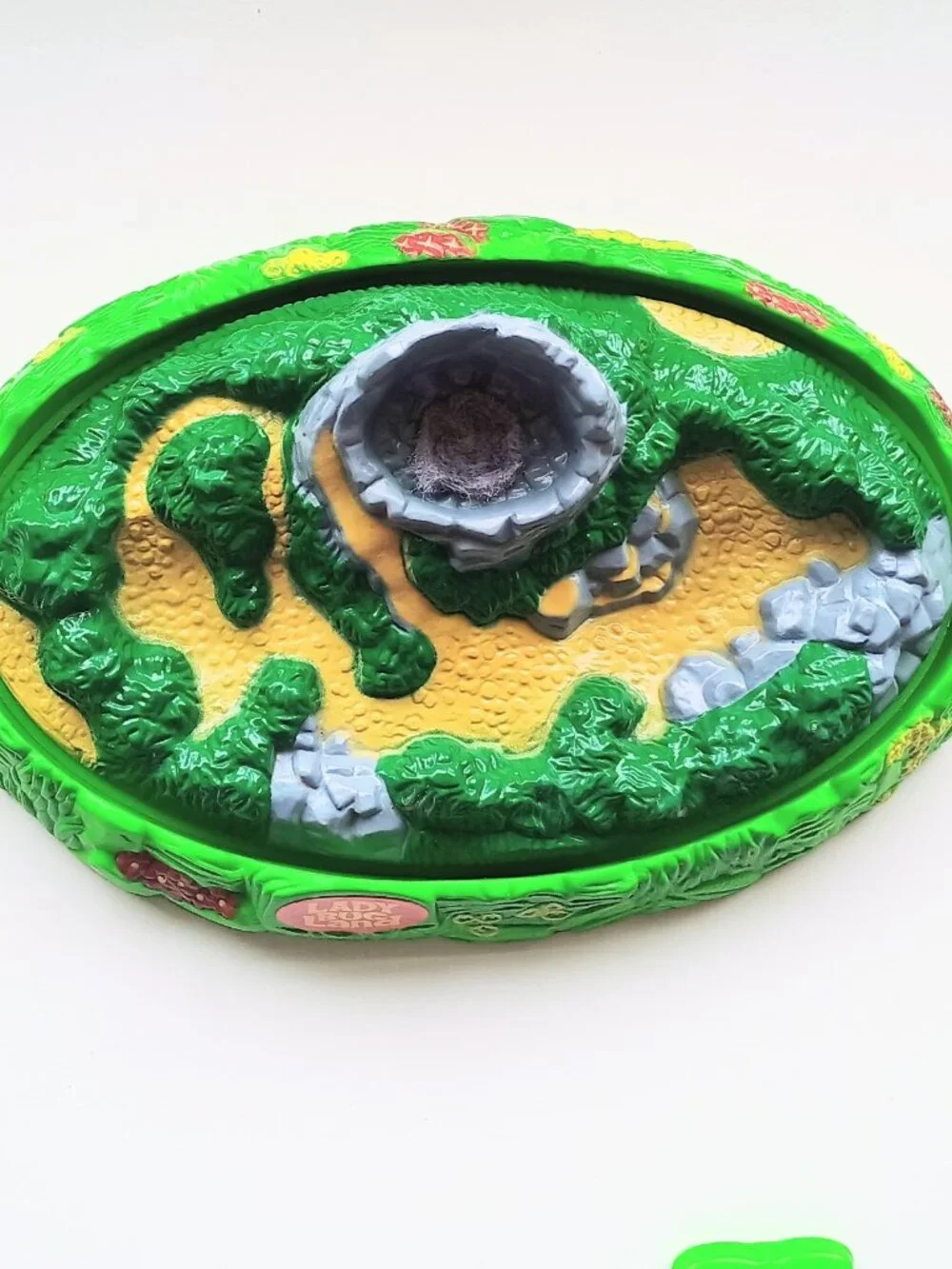 Lady Bug Land Bug Habitat Terrarium Playset w/ Clear Dome & Feeding Tool